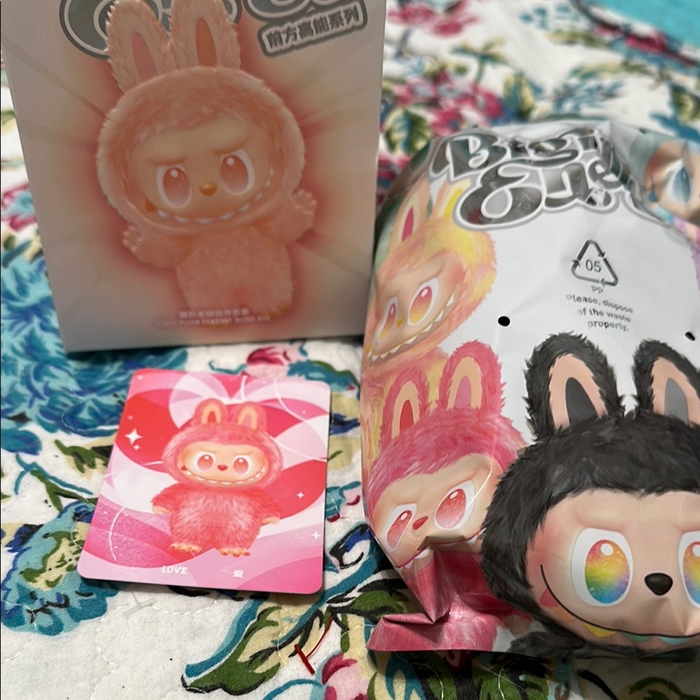 Pop Mart BIE confirmed Love ❤️